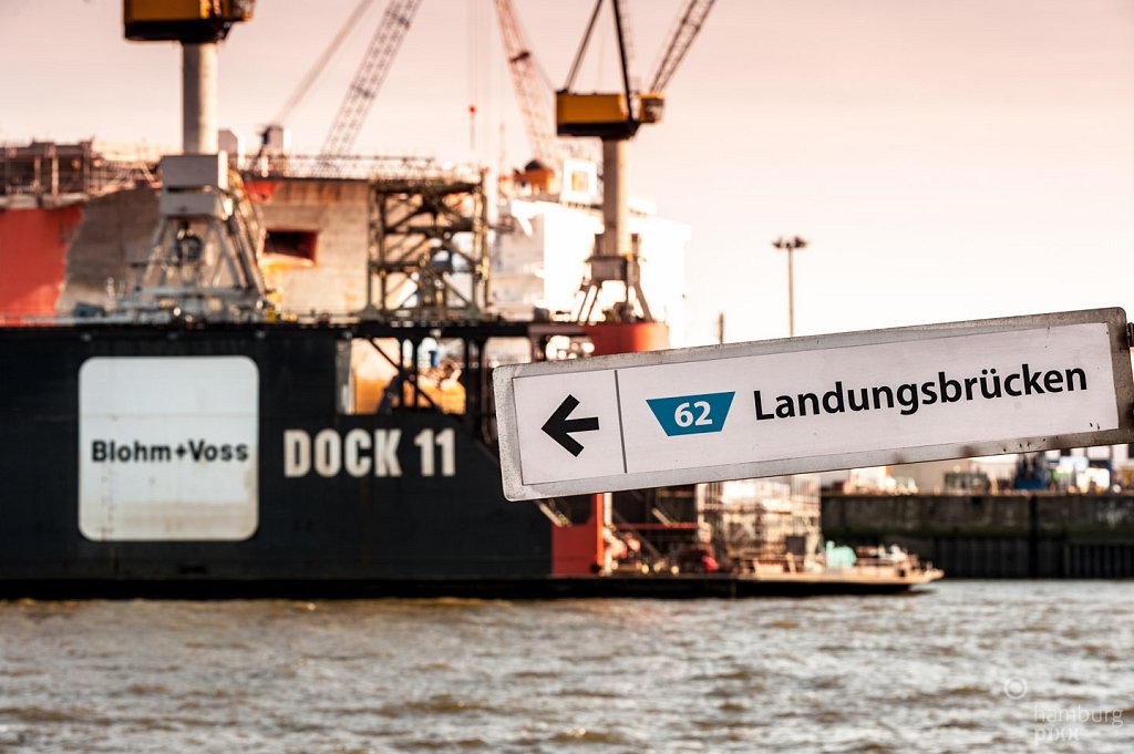 Richtung Landungsbrücken