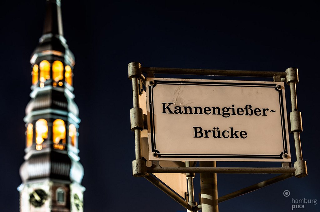 Kannengießer-Brücke und St. Katharinen